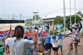 嘉島町体育館での演奏の写真