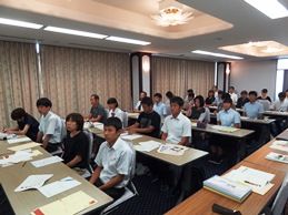 生徒・保護者出席での研修の画像