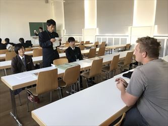 快晴のもと、カイゼンハイム大学での交流　農業と環境について学びましたの画像3