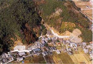 葦北郡芦北町白岩地区急傾斜の航空写真