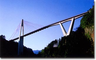 鮎の瀬大橋の写真ですの画像1