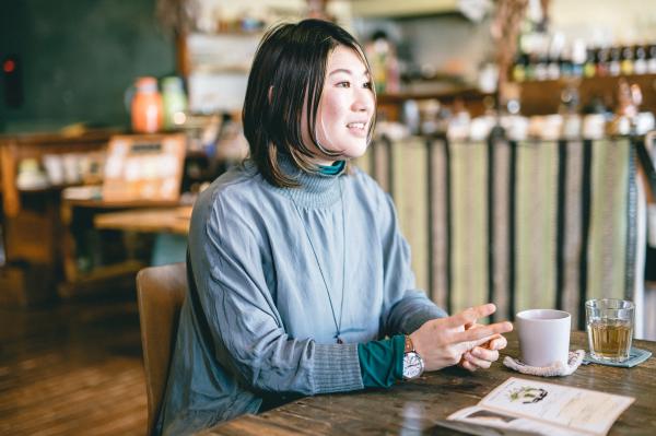 寺澤希さんのインタビュー写真