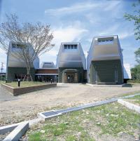 湯前まんが美術館・公民館の写真です
