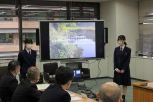 天草高校科学部プレゼンの様子