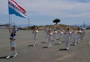 第50回交通機動隊安全運転競技大会での音楽隊演奏の写真