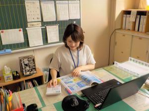 事務の様子
