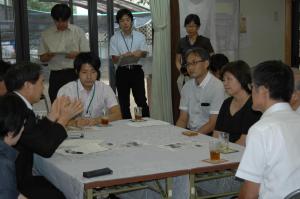 とら太の会会場での対談風景