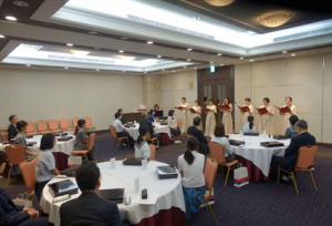 鶴屋百貨の給付型奨学金