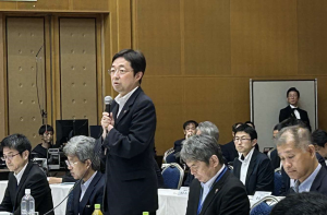 知事挨拶の様子