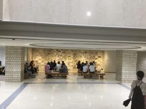 本館地下1階大会議室前ホール