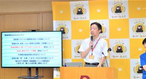 知事写真