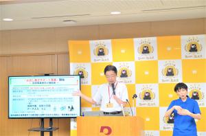知事写真