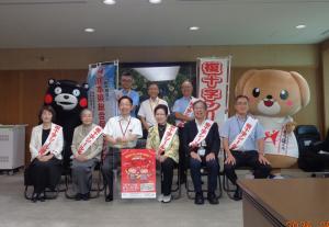 表敬訪問時の集合写真です