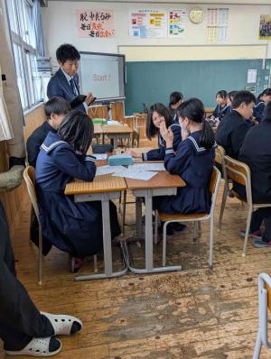 生徒話す様子Ⅲ