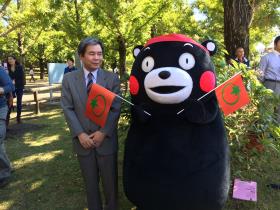 知事とくまモン