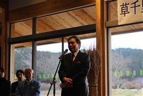 草千里草原再生開始式での知事挨拶