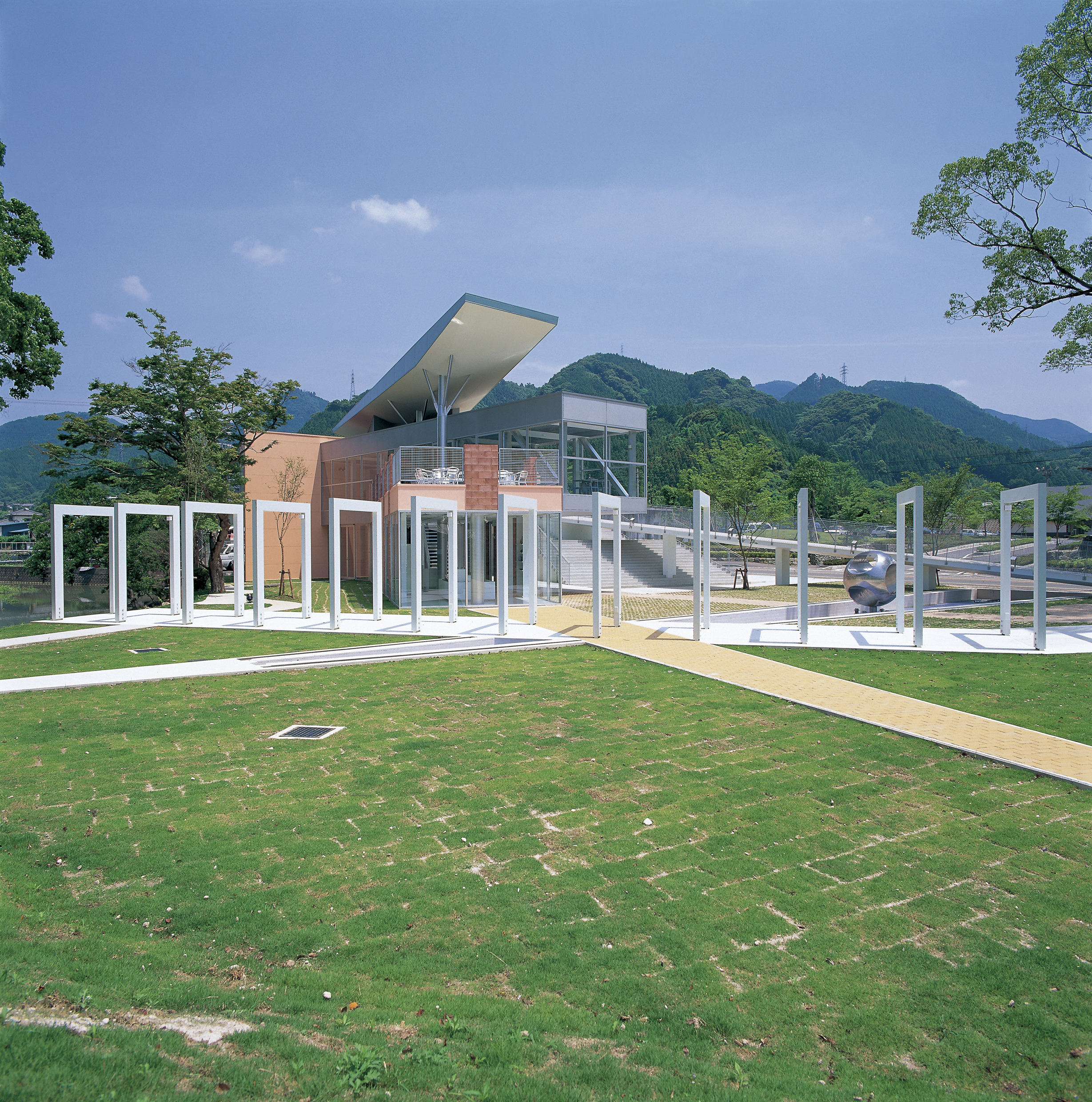 つなぎ物産ギャラリーの写真です