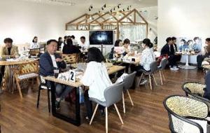 企業ブース2