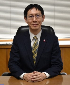 警察本部長の顔写真