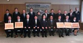 第２２回　熊本県木材利用大型施設コンクール表彰式の画像１
