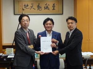 武部文部科学副大臣