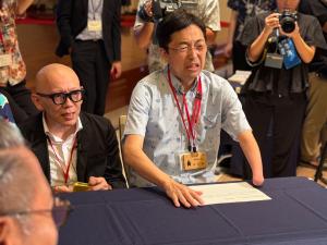 生理痛体験の様子