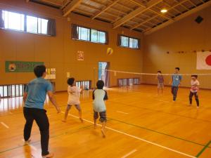 スポーツ活動(バレーボール)