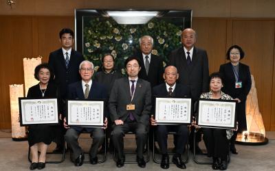 知事感謝状贈呈式　集合写真