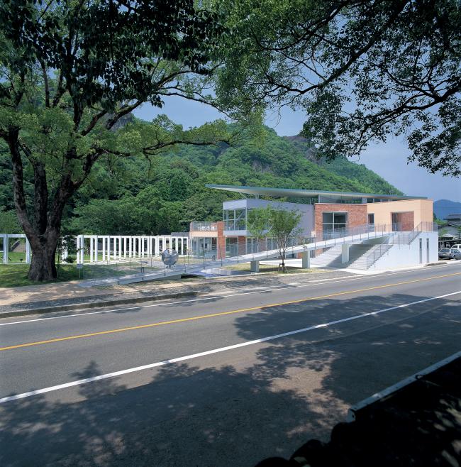 つなぎ物産ギャラリー