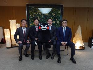駐日モンゴル国大使館特命全権大使及び在福岡モンゴル国名誉領事が知事を表敬訪問